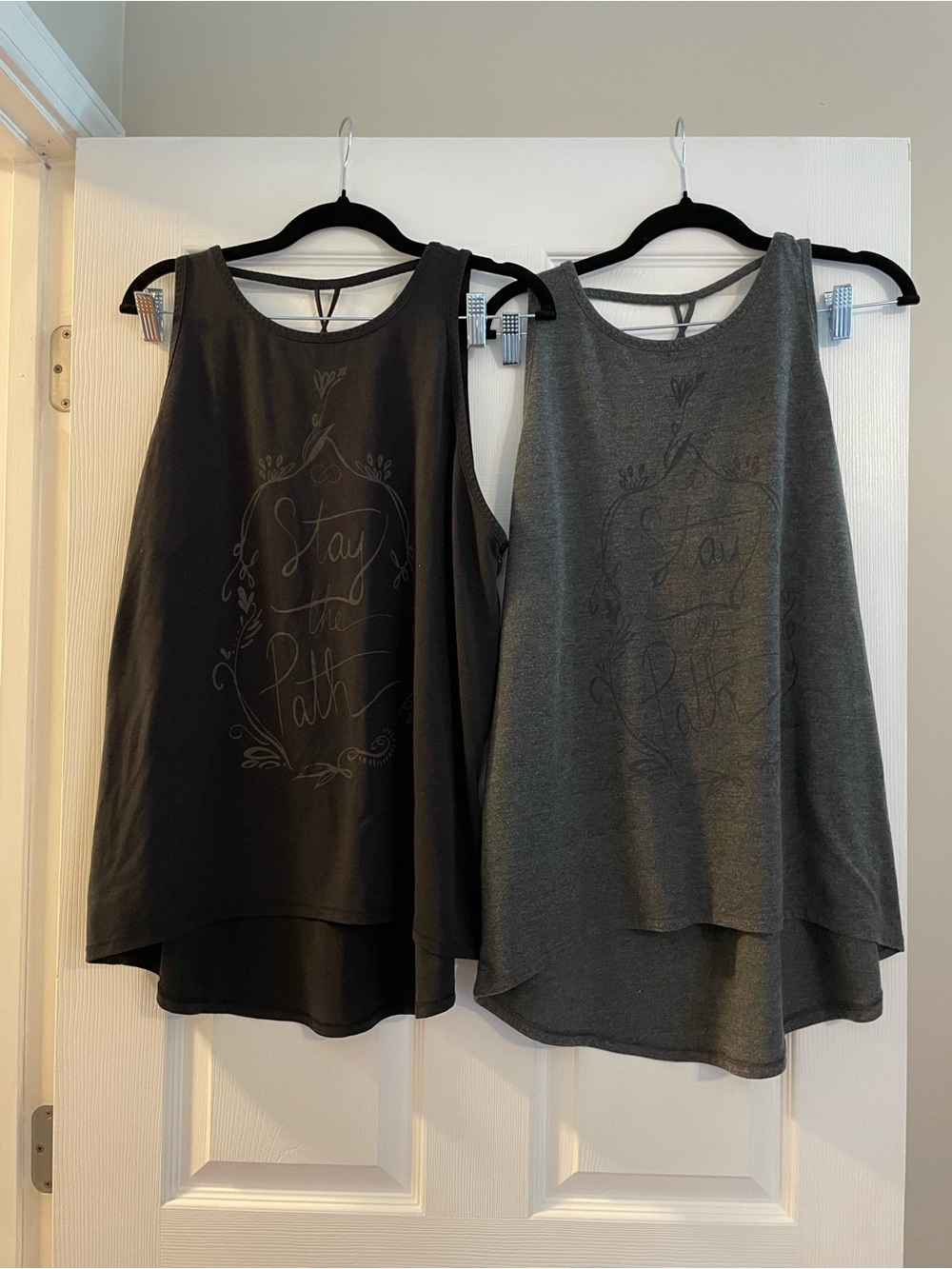 CALIA by Carrie Underwood Sleeveless High-Low Tank Top - Charcoal & Dark Gray